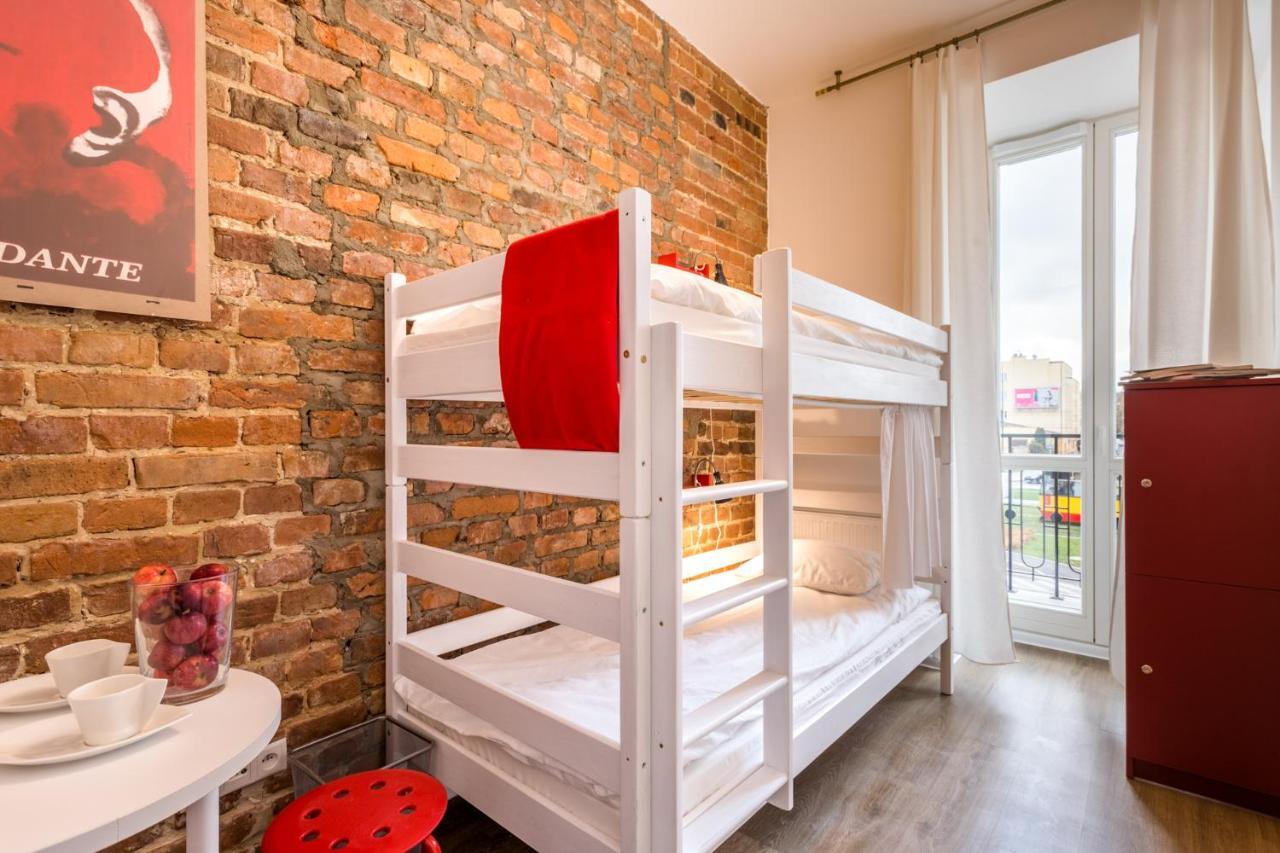 Vava Hostel Varsovie Extérieur photo